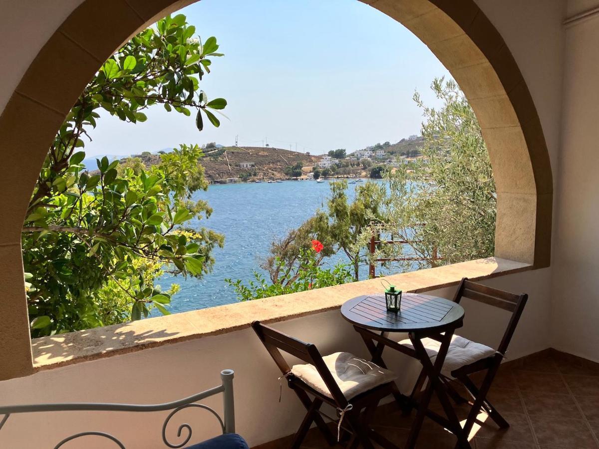 Litois Houses Patmos Sapsila Zimmer foto